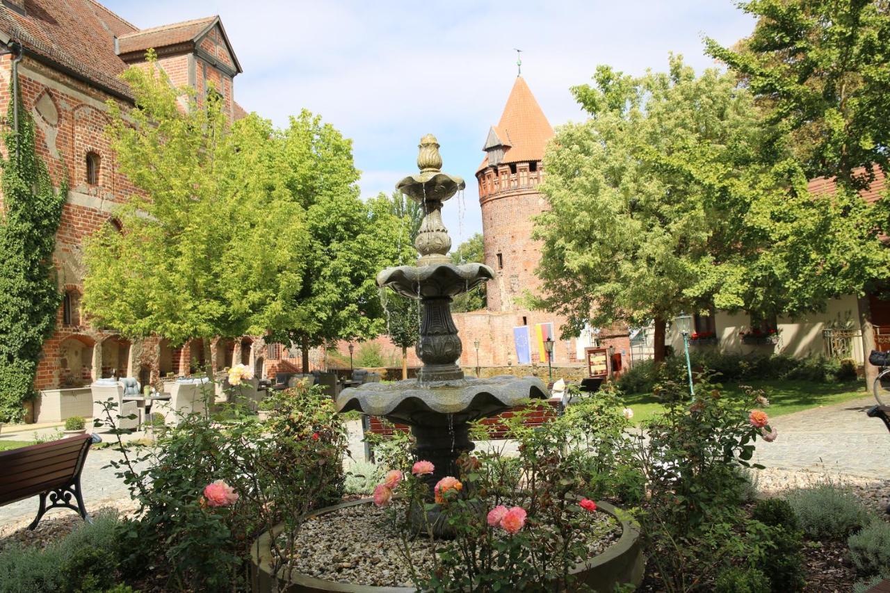 Ringhotel Schloss Tangermünde Zewnętrze zdjęcie