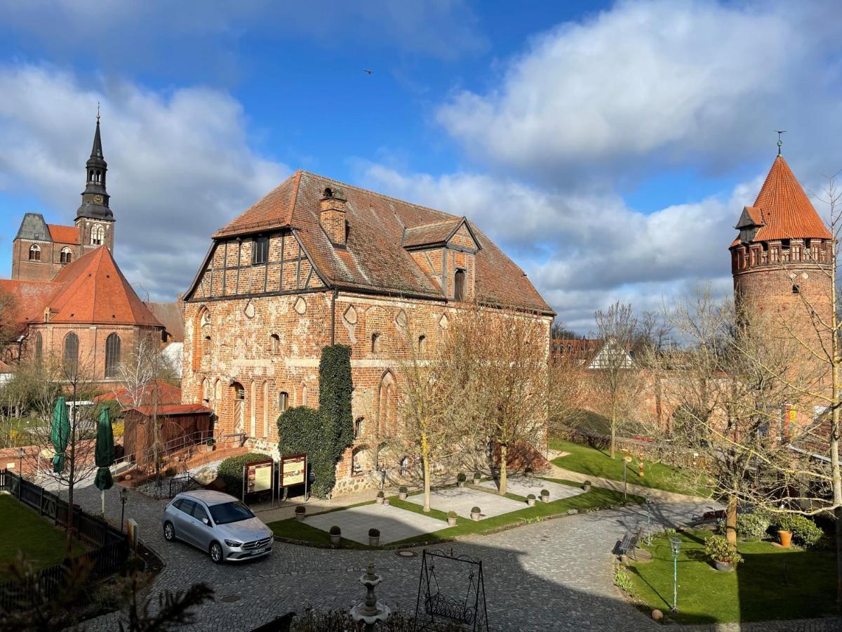 Ringhotel Schloss Tangermünde Zewnętrze zdjęcie