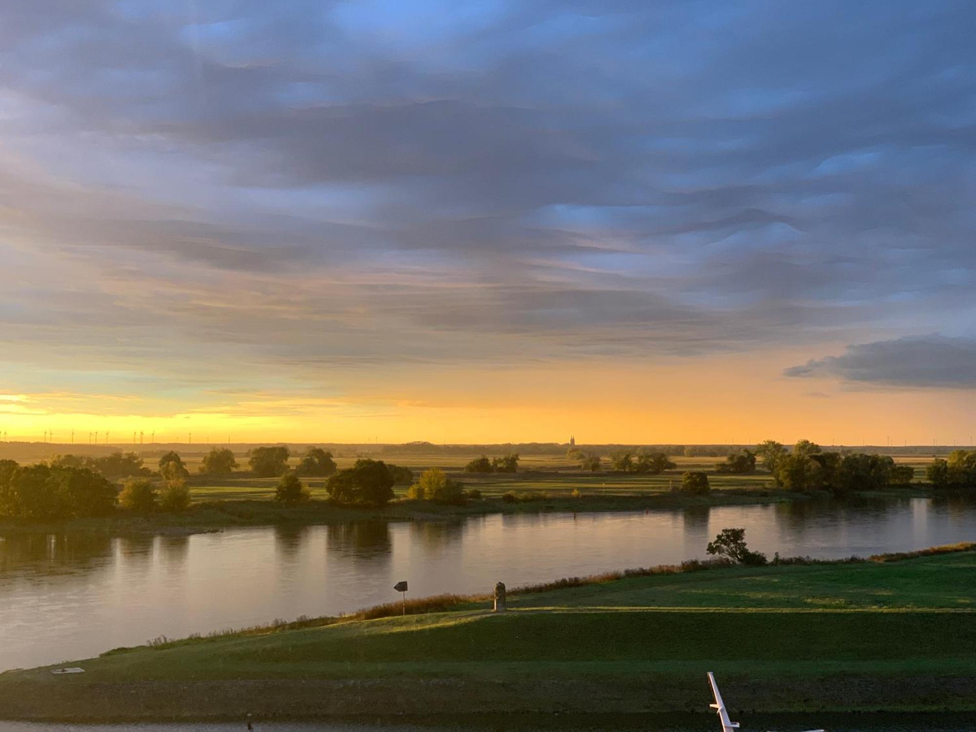 Ringhotel Schloss Tangermünde Zewnętrze zdjęcie